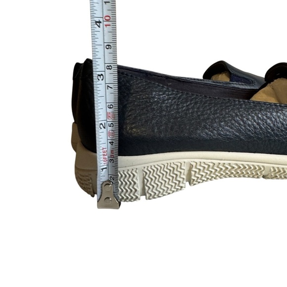 Trotters Universal Navy Leather Casual Slip-On Sneakers Womens Shoes 5 with box - Picture 13 of 14